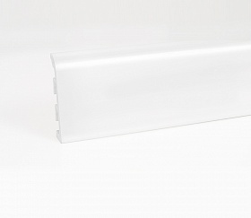 Плинтус ПВХ  IDEA 120 белый глянцевый лак