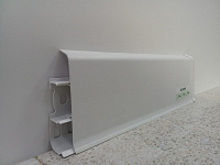 Плинтус пластиковый Идеал ДЕКОНИКА 70 001 Белый Плинтус пластиковый Идеал ДЕКОНИКА 70 001 Белый