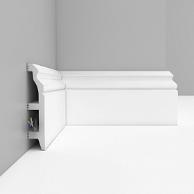 Плинтус напольный DECOMASTER D232ДМ (100*22*2000мм)